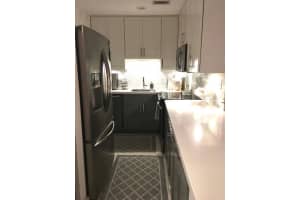 3000 NE 16th Ave   108, Oakland Park, FL 33334 Sold 07/29/22