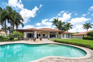 10344 SW 26th St, Davie, FL 33324 Sold 10/14/22