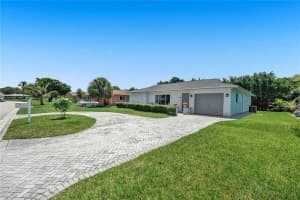 8106 NW 100th Terrace, Tamarac, FL 33321, Sold 08/17/22