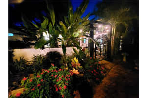 14141 SW 22nd Pl, Davie, FL 33325 Sold 01/20/23