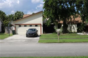 1413  Hummingbird Dr, Delray Beach, FL 33444 Sold 12/29/22