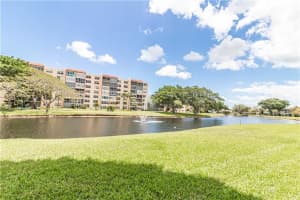 26 Abbey Lane 203, Delray Beach, Fl 33446 Delray Beach, FL 33446 Sold 05/26/23