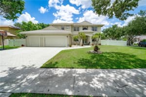 15982 SW 61st St, Davie, FL 33331 Sold 08/31/22