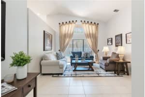 1581 SW 191st Ter, Pembroke Pines, FL 33029 Sold 08/18/22