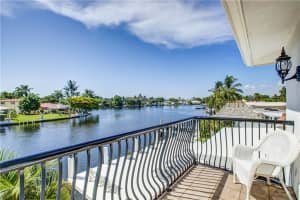 2416 NE 22nd Ter, Fort Lauderdale, FL 33305 Sold 10/19/22