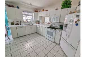 2575  La Cristal Cir, West Palm Beach, FL 33410 Sold 08/26/22