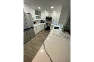 1600 S Ocean Dr   17D, Hollywood, FL 33019 Sold 10/20/22