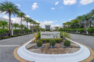 7443 NW 100 AVE, Doral, FL 33178 Sold 08/19/22