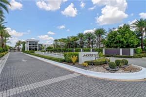 7443 NW 100 AVE, Doral, FL 33178 Sold 08/19/22