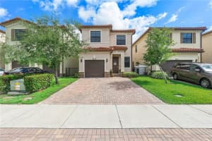 4849 NW 57th Ct, Tamarac, FL 33319 Sold 02/02/23