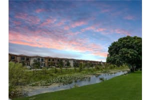 5209 NW 50th Ave, Tamarac, FL 33319 Sold 10/24/22