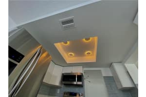 5209 NW 50th Ave, Tamarac, FL 33319 Sold 10/24/22