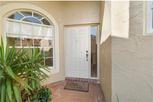 2733  Castle Creek Ln   2733, Boynton Beach, FL 33436 Sold 09/08/22