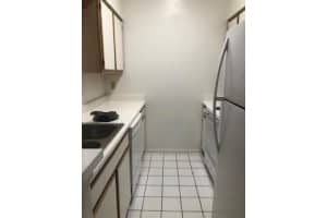 2811 N Oakland Forest Dr   309, Oakland Park, FL 33309 Sold 08/23/22