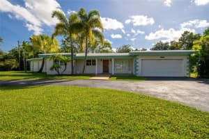 251  Bryan Blvd, Plantation, FL 33317 Sold 11/21/22