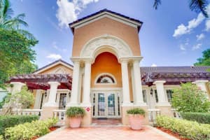 3844  Lyons Rd   309-4, Coconut Creek, FL 33073 Sold 08/31/22