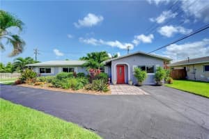 1806 NW 39th St, Oakland Park, FL 33309 Sold 01/27/23