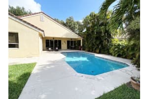 7420 NW 74th Dr, Parkland, FL 33067, Sold 09/13/22