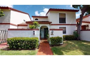 333  Ives Dairy Rd   333-06, Miami, FL 33179 Sold 08/29/22