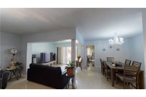 333  Ives Dairy Rd   333-06, Miami, FL 33179 Sold 08/29/22
