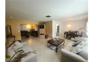 3999 NW 38th Ave, Lauderdale Lakes, FL 33309 Sold 08/24/22