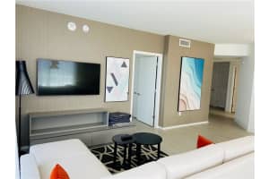 4010 S Ocean Dr   1602, Hollywood, FL 33019 Sold 09/22/22