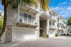 2685 NE 9th Ave   7, Wilton Manors, FL 33334 Sold 09/13/22