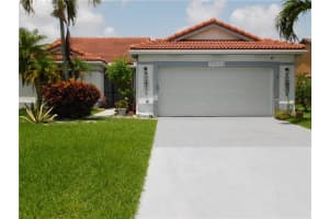 7031 NW 107th Ave, Tamarac, FL 33321 Sold 08/19/22
