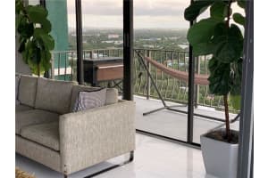 780 NE 69th St   2310, Miami, FL 33138 Sold 10/21/22