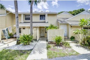 2172  Champions Way   2172, North Lauderdale, FL 33068 Sold 12/19/22