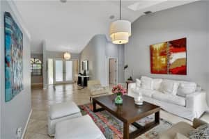 9955 NW 48th Dr, Coral Springs, FL 33076 Sold 10/07/22