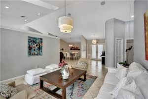 9955 NW 48th Dr, Coral Springs, FL 33076 Sold 10/07/22