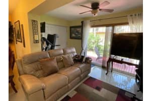 92  Ann Lee Ln   92, Tamarac, FL 33319 Sold 08/31/22