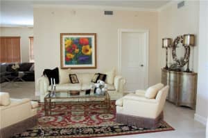 16100  Emerald Estates Dr   380, Weston, FL 33331 Sold 06/30/23