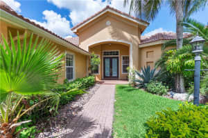 6815 NW 108th Ave, Parkland, FL 33076 Sold 09/12/22