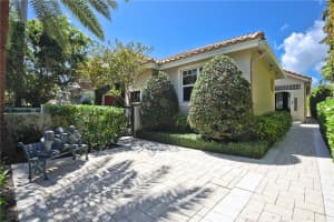 629  Poinciana Drive, Fort Lauderdale, FL 33301 Sold 10/31/22