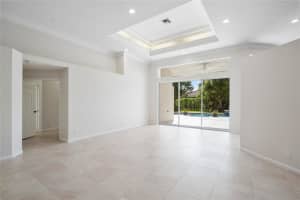 6622 NW 98th Dr, Parkland, FL 33076 Sold 08/29/22