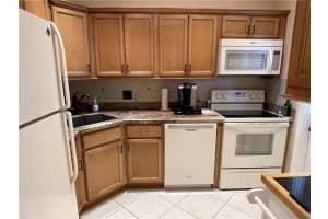 400 NE 20th St   C307, Boca Raton, FL 33431 Sold 09/19/22