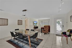 2377 SE 15th St, Pompano Beach, FL 33062 Sold 10/12/22