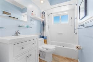 3030 NE 5th Ter   11, Wilton Manors, FL 33334 Sold 09/16/22