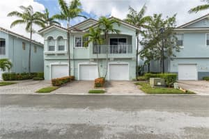 3163  Laurel Ridge Cir   3163, Riviera Beach, FL 33404 Sold 09/01/22