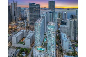 79 SW 12th St   2311-S, Miami, FL 33130 Sold 09/28/22