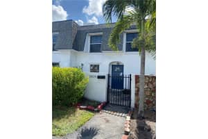 3909 SW 67th Ter   1, Davie, FL 33314 Sold 09/09/22