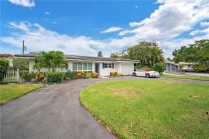 3270 Cypress Creek Dr, Pompano Beach, FL 33062, Sold 11/07/22