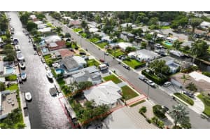 1200  Mango Isle, Fort Lauderdale, FL 33315 Sold 09/08/22