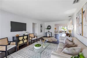 1200  Mango Isle, Fort Lauderdale, FL 33315 Sold 09/08/22