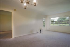 4311 NW 16th St 105 b, Plantation, FL 33313, Sold 09/16/22