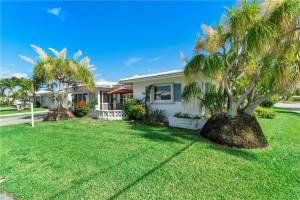 8412 NW 59th Ct, Tamarac, FL 33321, Sold 08/26/22
