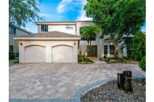 780 Verona Lake Dr, Weston, FL 33326, Sold 10/26/22