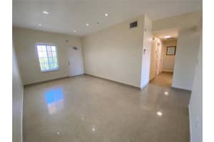 6940 NW 179th St Apt 405-7, Hialeah, FL 33015, Sold 08/18/22